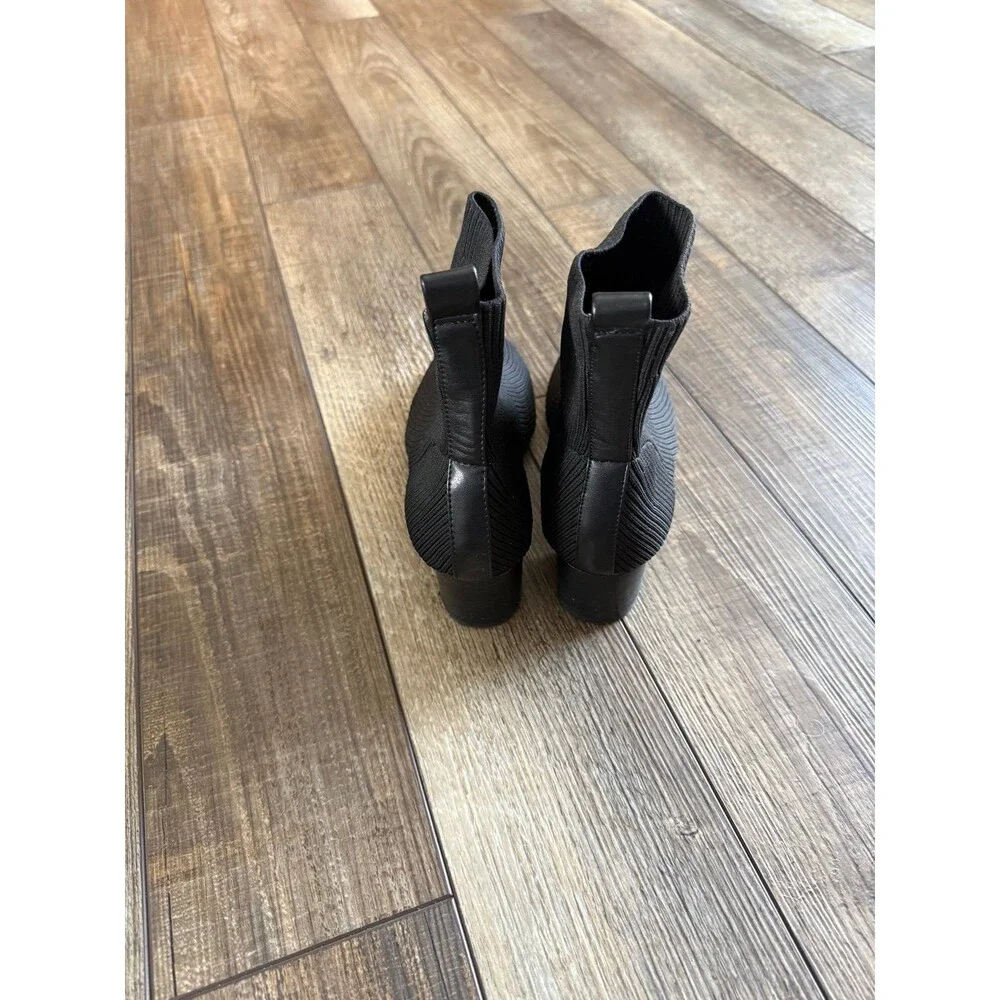 Cushionaire Neely Knit Bootie Sz. 6.5 Black